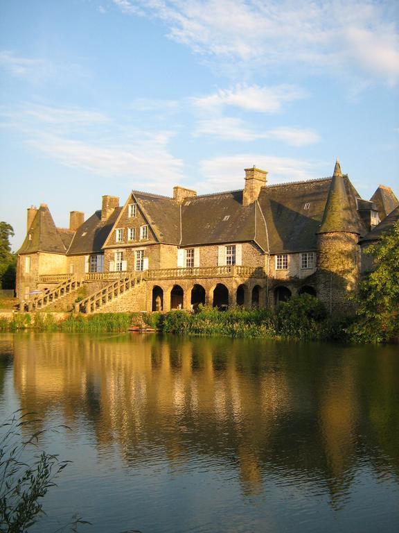 Le Logis D'Equilly Acomodação com café da manhã Exterior foto